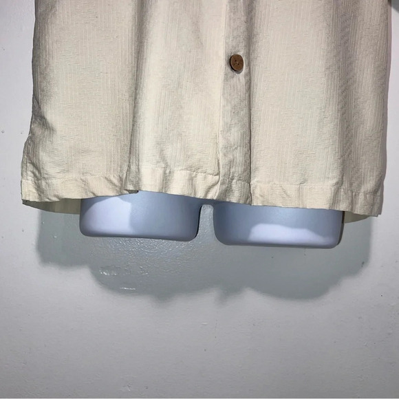 Paradise Blue,M, silk embroidered button front hem vents tropical Hawaiian shirt - Picture 6 of 11